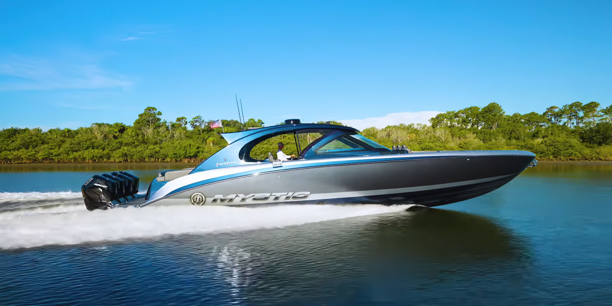Mystic M5200XL Review – Boatmart Blog