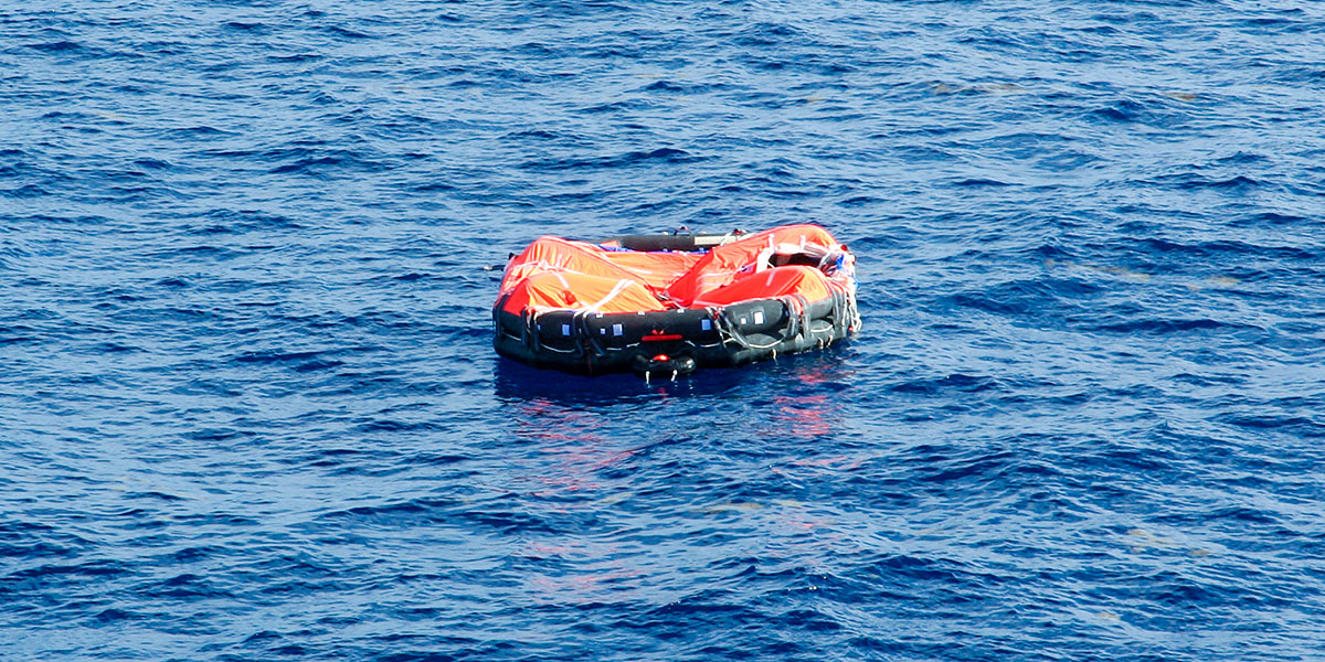 Do You Know Enough About Life Rafts? – Boatmart Blog